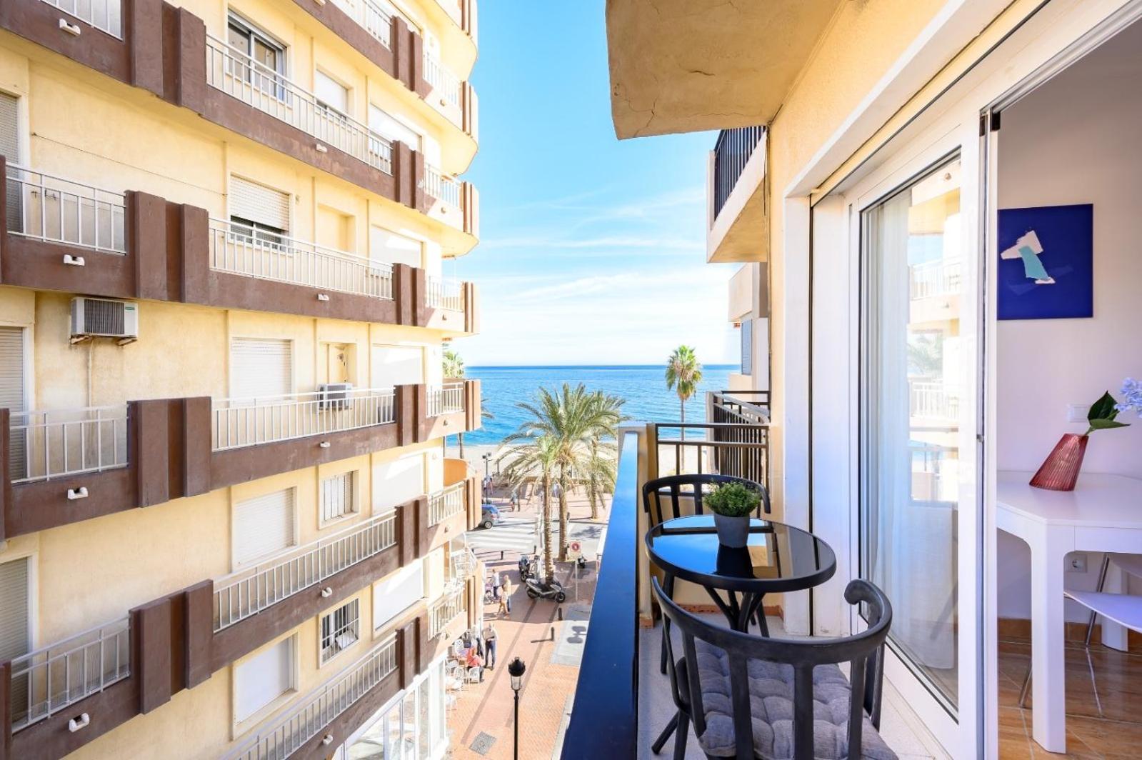 Apartamento El Yate In Front Of The Sea By 10Tosea Fuengirola Exterior foto